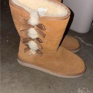 Ugg bow Women's Boots